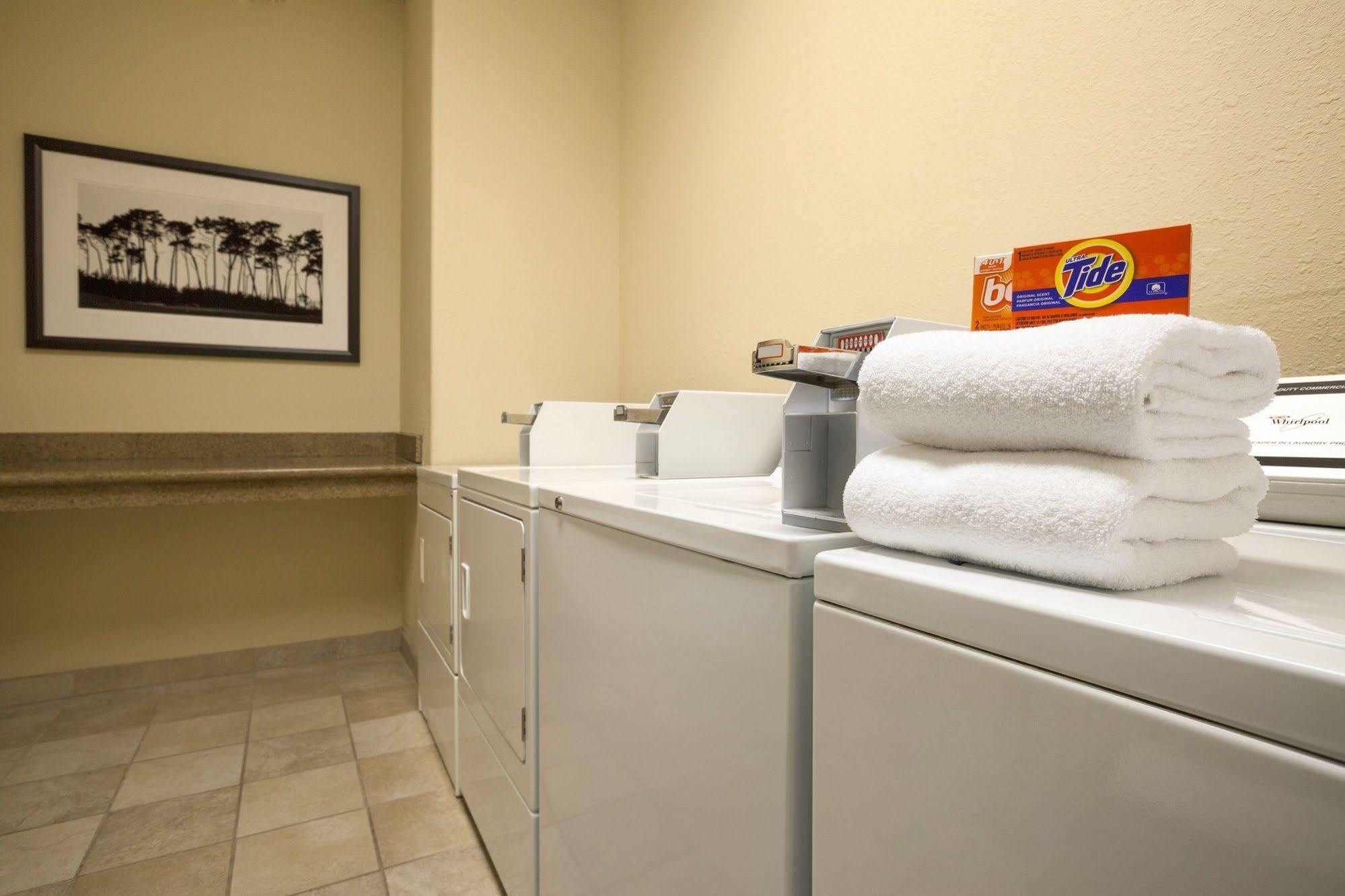 Country Inn & Suites By Radisson, Brunswick I-95, Ga Extérieur photo